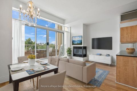 Photo 11 at 511 - 437 Roncesvalles Avenue, Roncesvalles, Toronto