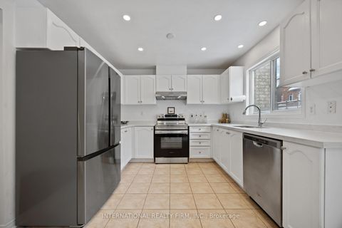 Photo 14 at 340 Flagstone Way, Woodland Hill, Newmarket