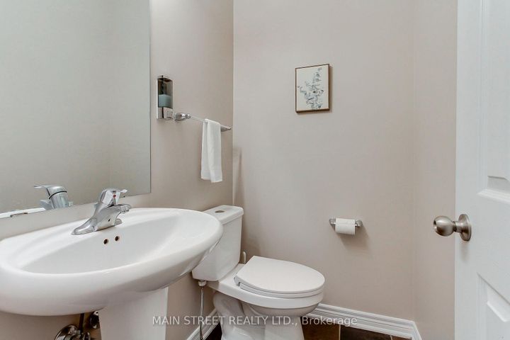 Photo 15 at 42 Courtland Crescent, Woodland Hill, Newmarket