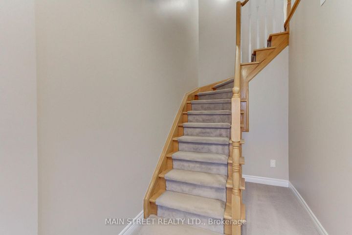 Photo 26 at 42 Courtland Crescent, Woodland Hill, Newmarket