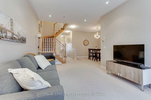 Photo 14 at 42 Courtland Crescent, Woodland Hill, Newmarket