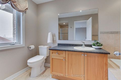 Photo 19 at 42 Courtland Crescent, Woodland Hill, Newmarket