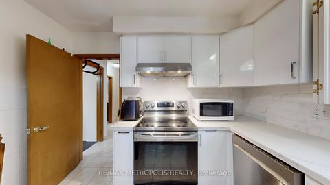 Photo 13 at 68 Paulvale Crescent, York University Heights, Toronto