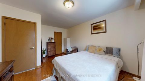 Photo 17 at 68 Paulvale Crescent, York University Heights, Toronto