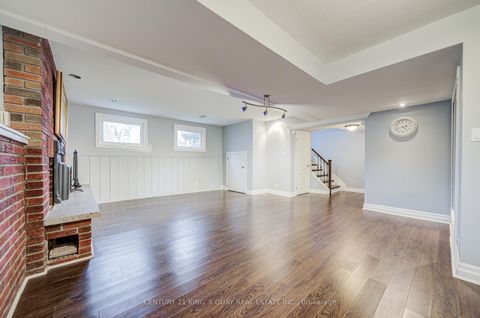 Photo 21 at 11 George Street, Sharon, East Gwillimbury