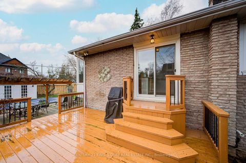 Photo 22 at 11 George Street, Sharon, East Gwillimbury