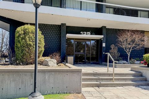 Photo 1 at 1402 - 135 Antibes Drive, Branson, Toronto