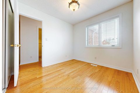 Photo 32 at 31 Pairash Avenue, Mill Pond, Richmond Hill