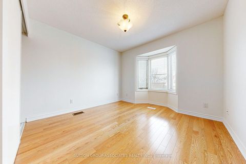 Photo 35 at 31 Pairash Avenue, Mill Pond, Richmond Hill