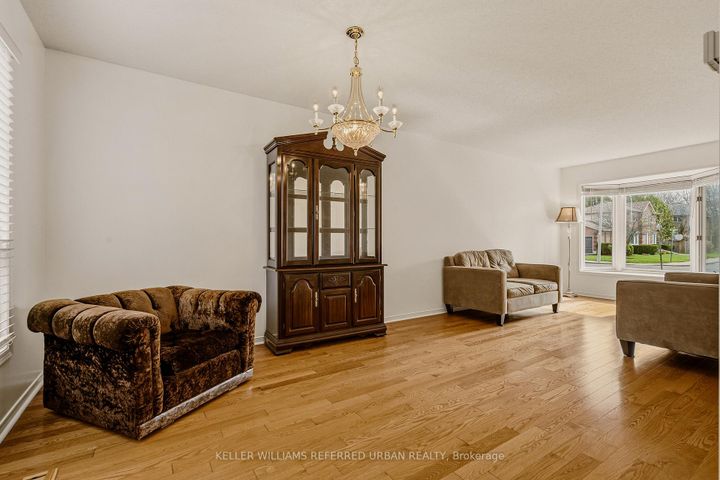 Photo 14 at 90 Lynette Drive, Falkirk, Hamilton