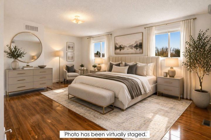 Photo 24 at 90 Lynette Drive, Falkirk, Hamilton