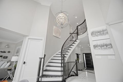 Photo 22 at 61 Woodland Trail Court, Islington Woods, Vaughan