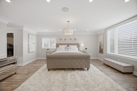 Photo 24 at 61 Woodland Trail Court, Islington Woods, Vaughan