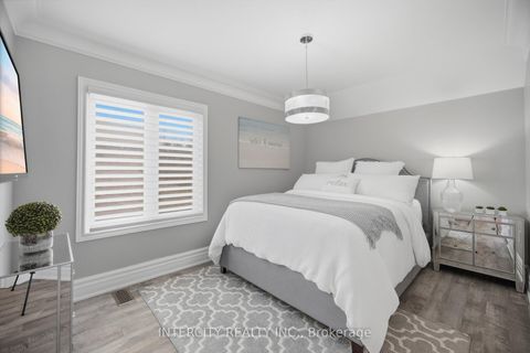 Photo 30 at 61 Woodland Trail Court, Islington Woods, Vaughan