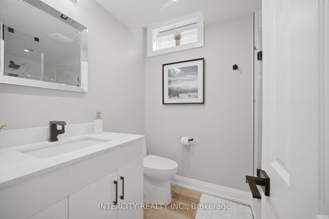 Photo 43 at 61 Woodland Trail Court, Islington Woods, Vaughan