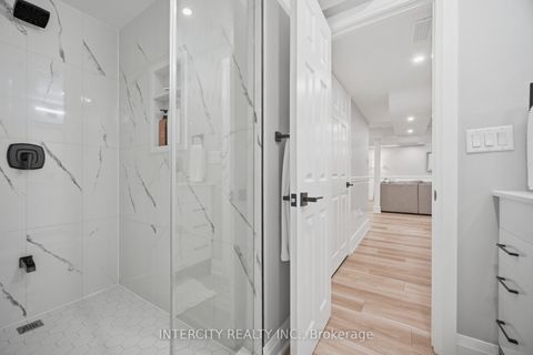 Photo 44 at 61 Woodland Trail Court, Islington Woods, Vaughan