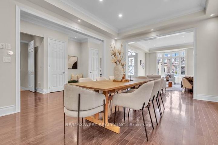 Photo 9 at 17 Torgan Trail, Kleinburg, Vaughan