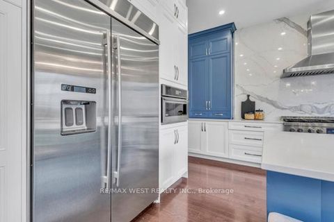 Photo 20 at 17 Torgan Trail, Kleinburg, Vaughan