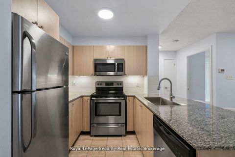 Photo 7 at 908 - 105 Victoria Street, Yonge Corridor, Toronto