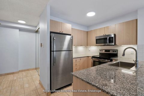 Photo 8 at 908 - 105 Victoria Street, Yonge Corridor, Toronto