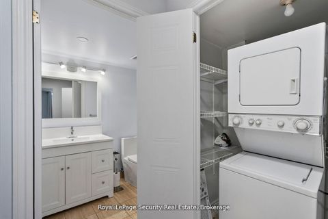 Photo 18 at 908 - 105 Victoria Street, Yonge Corridor, Toronto