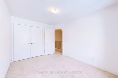 Photo 25 at 208 Harding Park Street, Glenway Estates, Newmarket