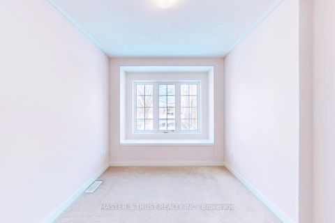 Photo 26 at 208 Harding Park Street, Glenway Estates, Newmarket