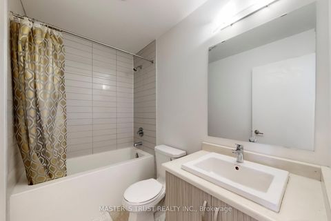 Photo 27 at 208 Harding Park Street, Glenway Estates, Newmarket