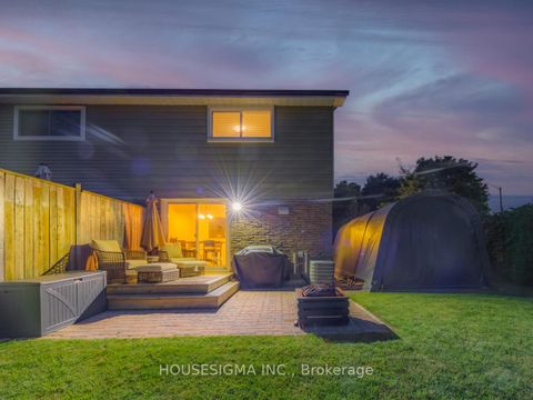 Photo 5 at 1379 Orlando Court, Samac, Oshawa