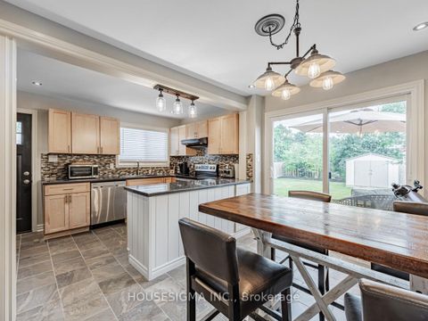 Photo 11 at 1379 Orlando Court, Samac, Oshawa