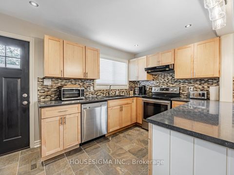 Photo 12 at 1379 Orlando Court, Samac, Oshawa
