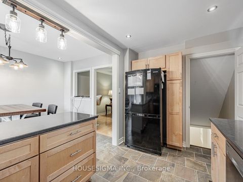 Photo 15 at 1379 Orlando Court, Samac, Oshawa