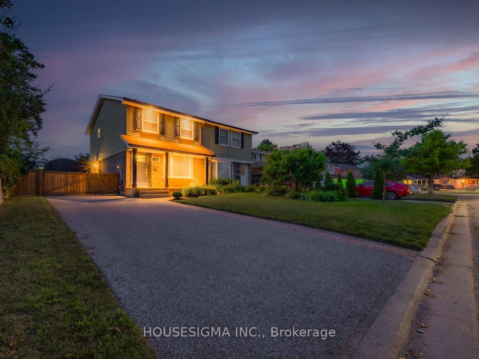 1379 Orlando Court, Samac, Oshawa 