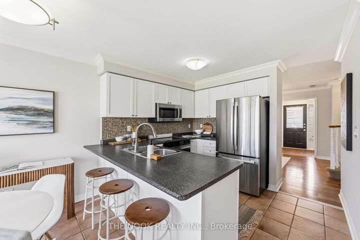 Photo 9 at 1556 Harwood Drive, CL Clarke, Milton