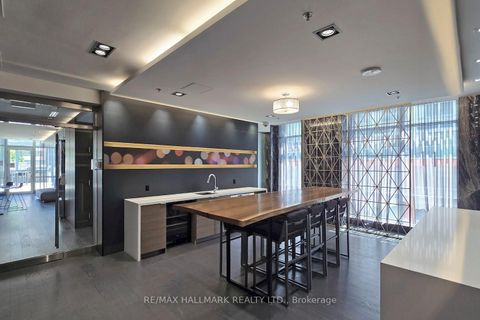 Photo 31 at TH14 - 30 Nelson Street, Waterfront Communities C1, Toronto