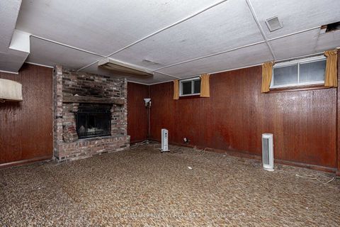 Photo 22 at 159 Princess Margaret Boulevard, Rosethorn, Toronto