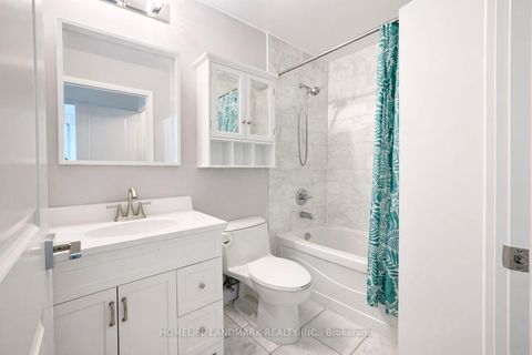 Photo 8 at 309 - 1 Scott Street, Waterfront Communities C8, Toronto