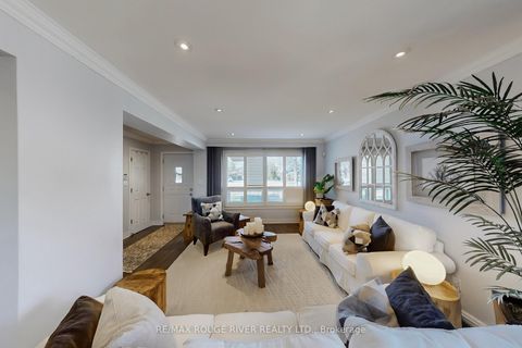 Photo 7 at 132 Beaverbrook Court, Rouge E10, Toronto