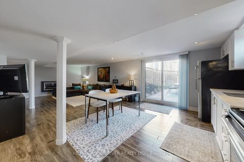 Photo 32 at 132 Beaverbrook Court, Rouge E10, Toronto