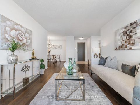 Photo 2 at 1709 - 7250 Yonge Street, Yorkhill, Vaughan