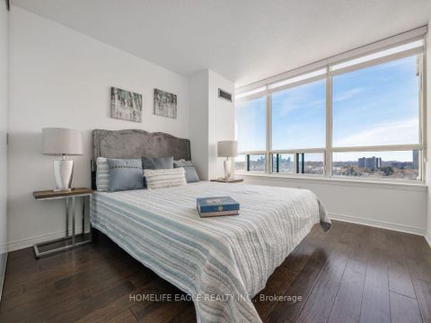 Photo 12 at 1709 - 7250 Yonge Street, Yorkhill, Vaughan