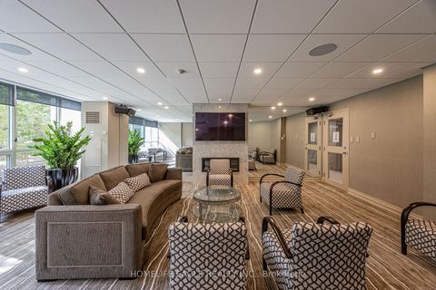 Photo 25 at 1709 - 7250 Yonge Street, Yorkhill, Vaughan