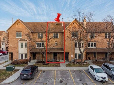 Photo 1 at 34 - 119 D'ambrosio Drive, Painswick North, Barrie