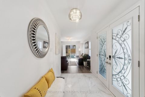 Photo 1 at 115 Ambereen Place, Bowmanville, Clarington