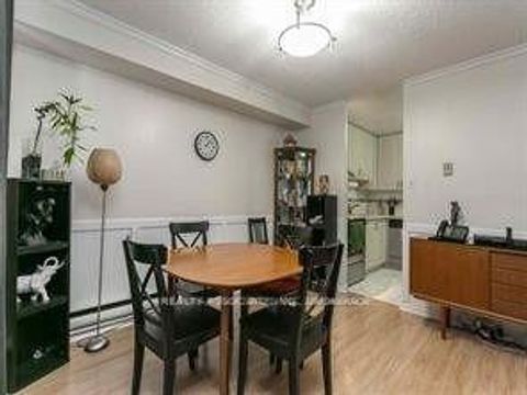 Photo 2 at 107 - 2500 Bridletowne Circle, L'Amoreaux, Toronto