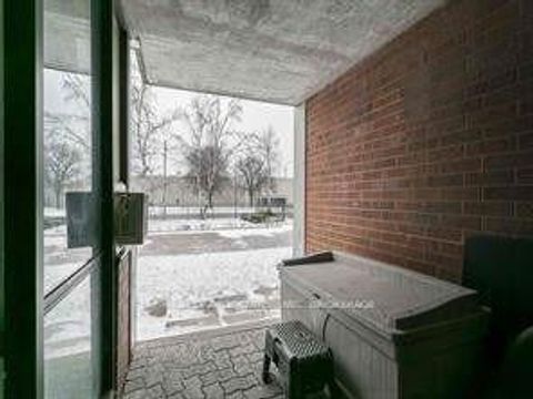 Photo 3 at 107 - 2500 Bridletowne Circle, L'Amoreaux, Toronto