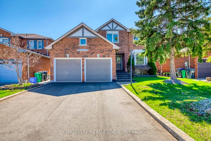 Photo 0 at 4020 Melfort Crescent, Erin Mills, Mississauga