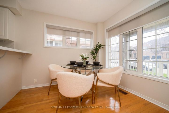 Photo 1 at 3809 Talias Crescent, Churchill Meadows, Mississauga