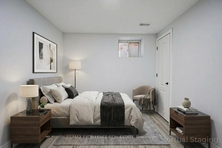 Photo 35 at 48 Traverston Court, Heart Lake West, Brampton