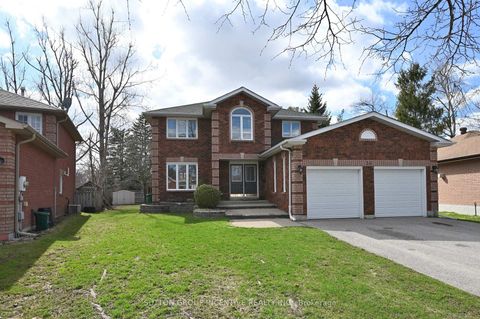 Photo 1 at 26 Warner Road, Holly, Barrie